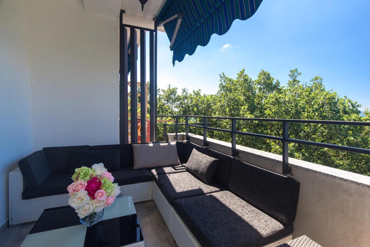 Deluxe Sea View Apartment Mate Balote Рийека Екстериор снимка